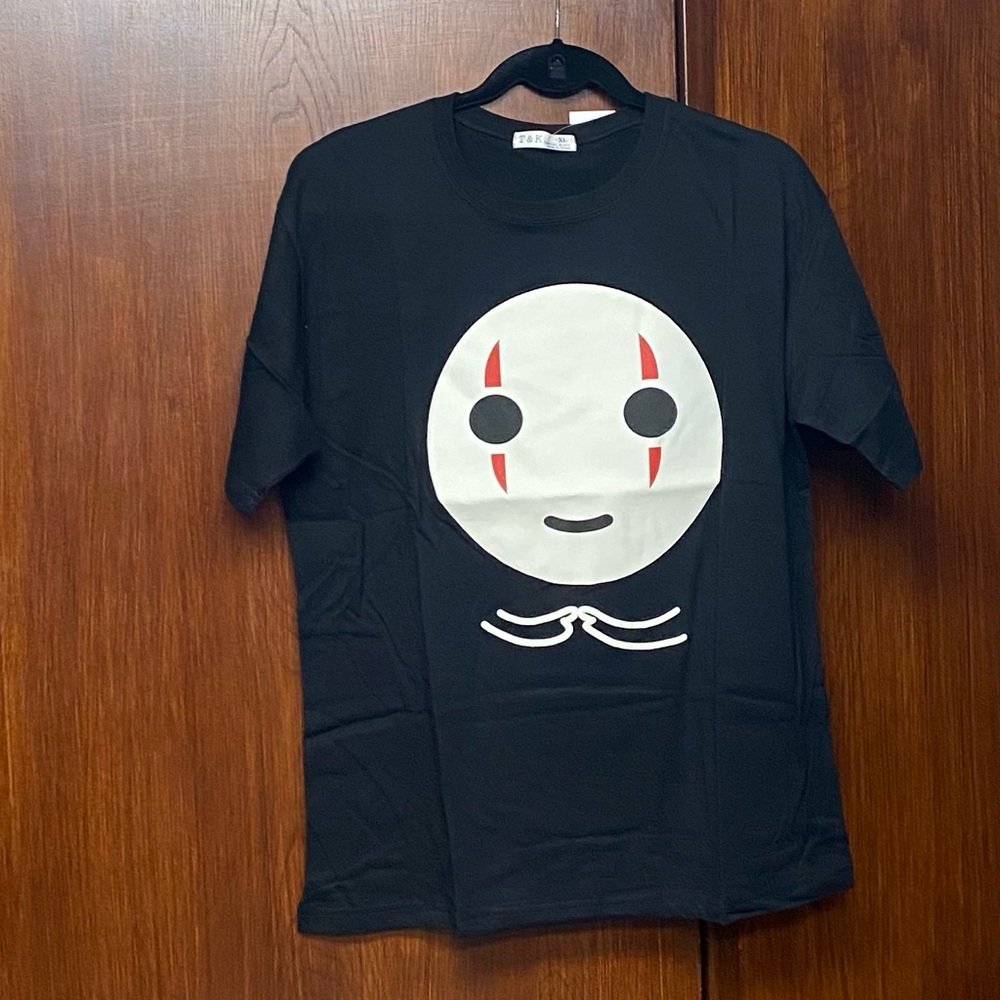 Black-white face t-shirt